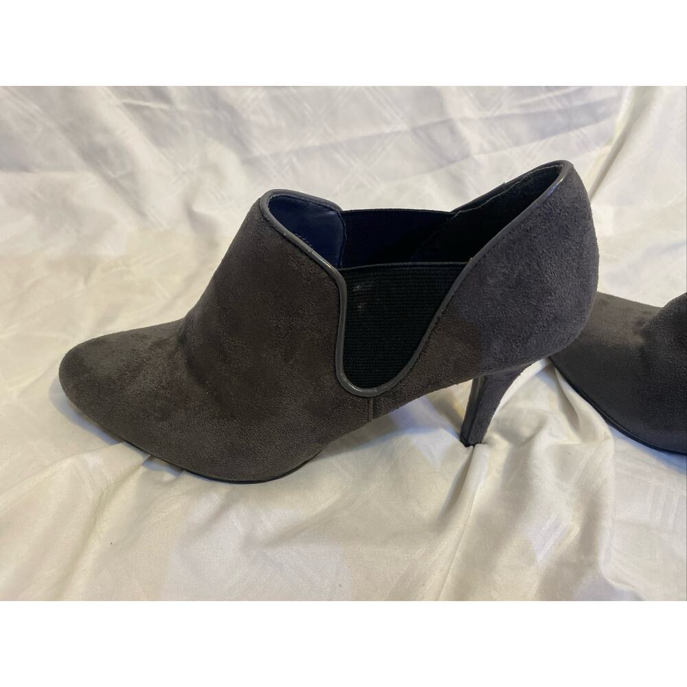 House of CB Ankle Boots Suede Charcoal Gray Heel 7.5